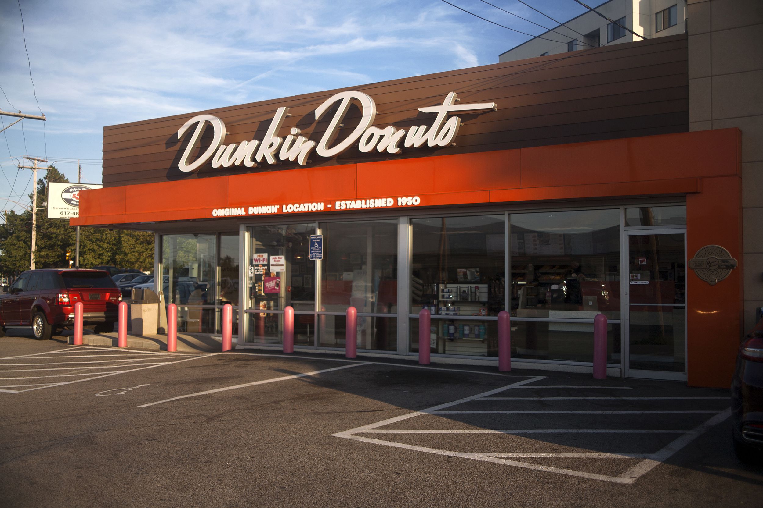first Dunkin' Donuts