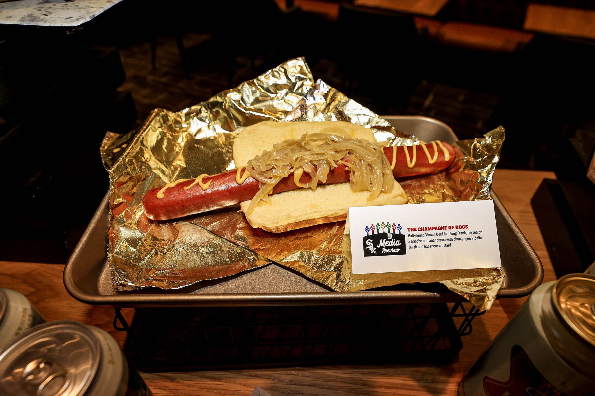 Chicago White Sox: Footlong Vienna Beef Hot Dog