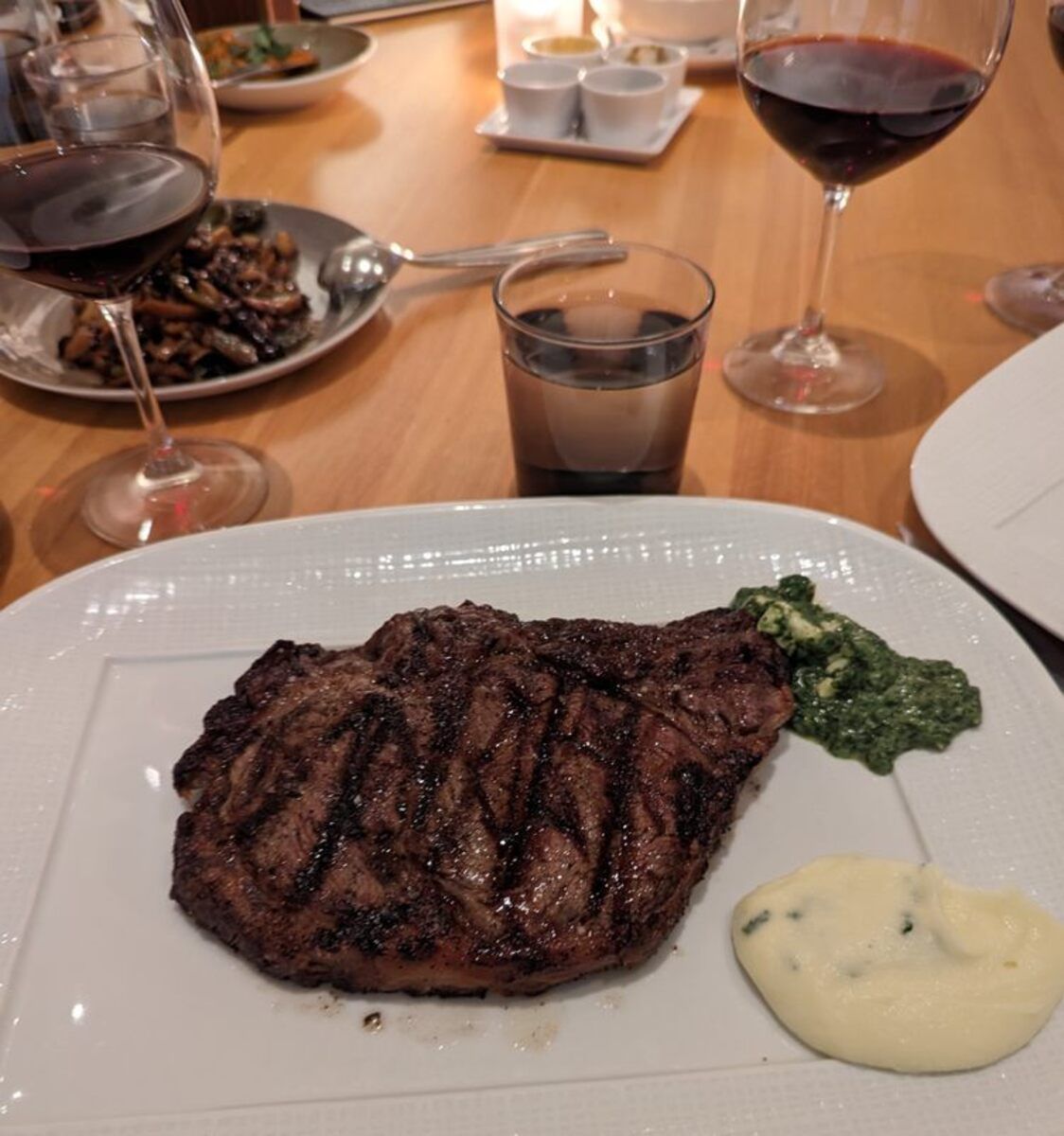 Rib Eye, CUT, Los Angeles