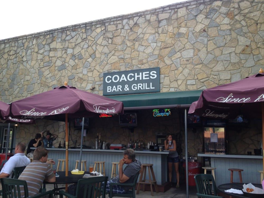 Coaches Bar & Grill