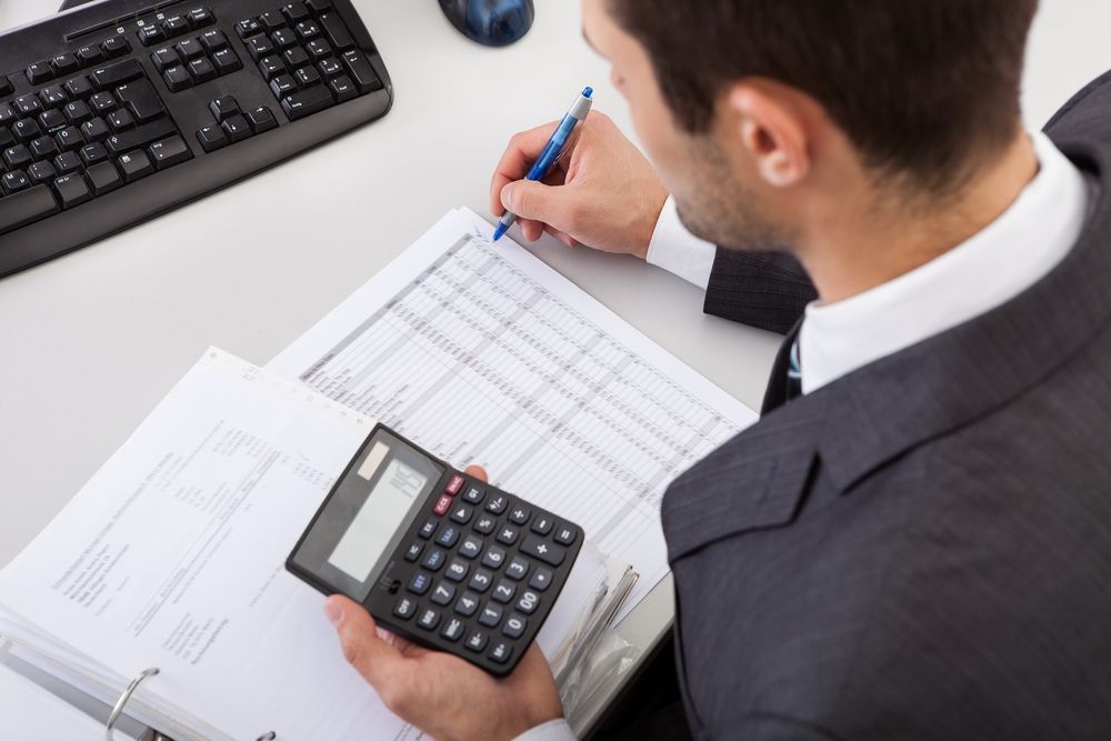 16. Banking & Finance