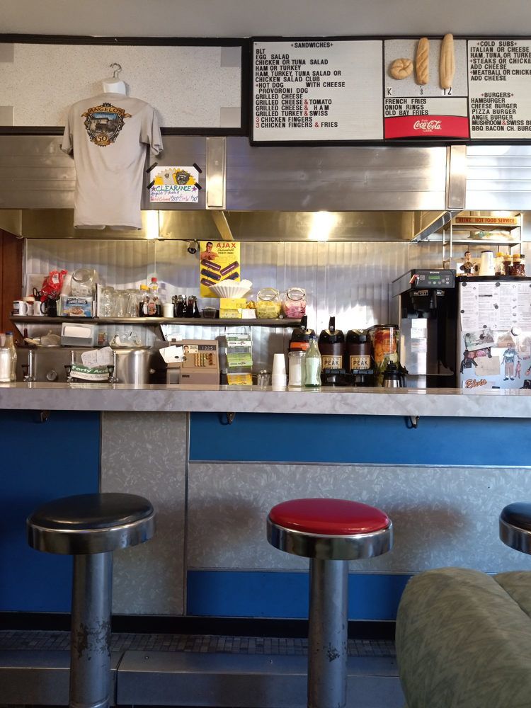Delaware: Angelo’s Luncheonette