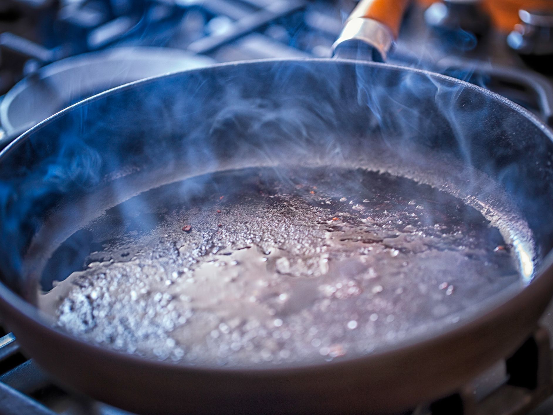 Cooking Pan with Hot Frying Oil