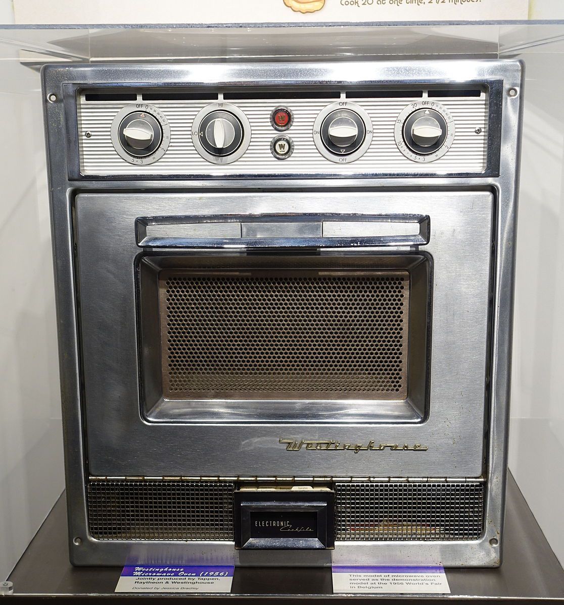 Microwave oven 1956
