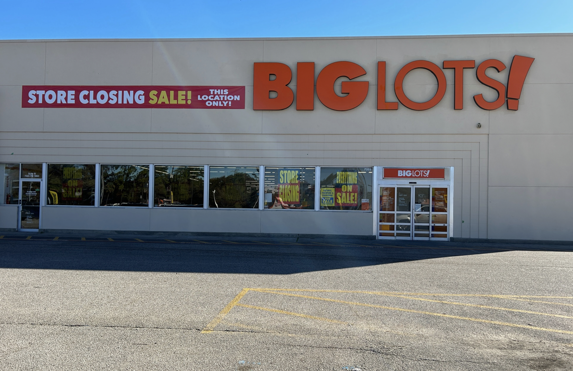 Big Lots Closing