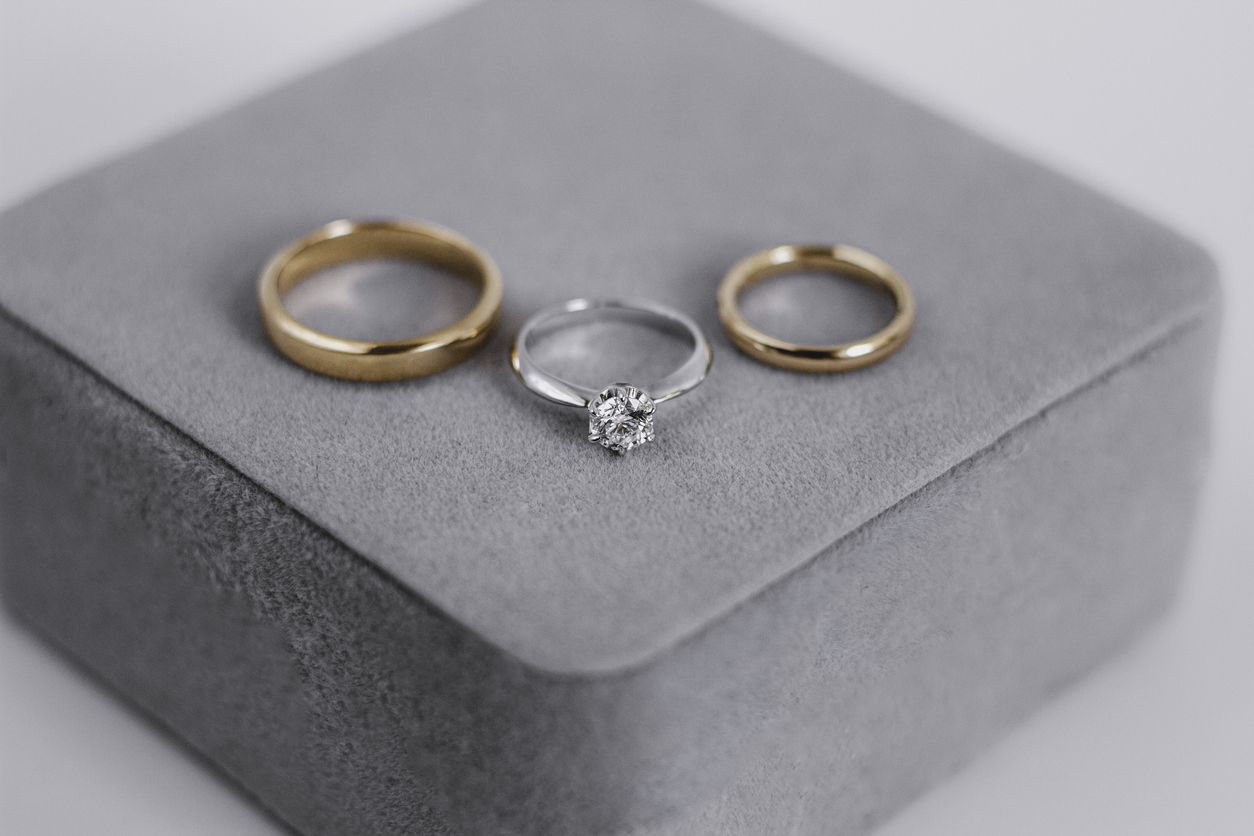 wedding rings