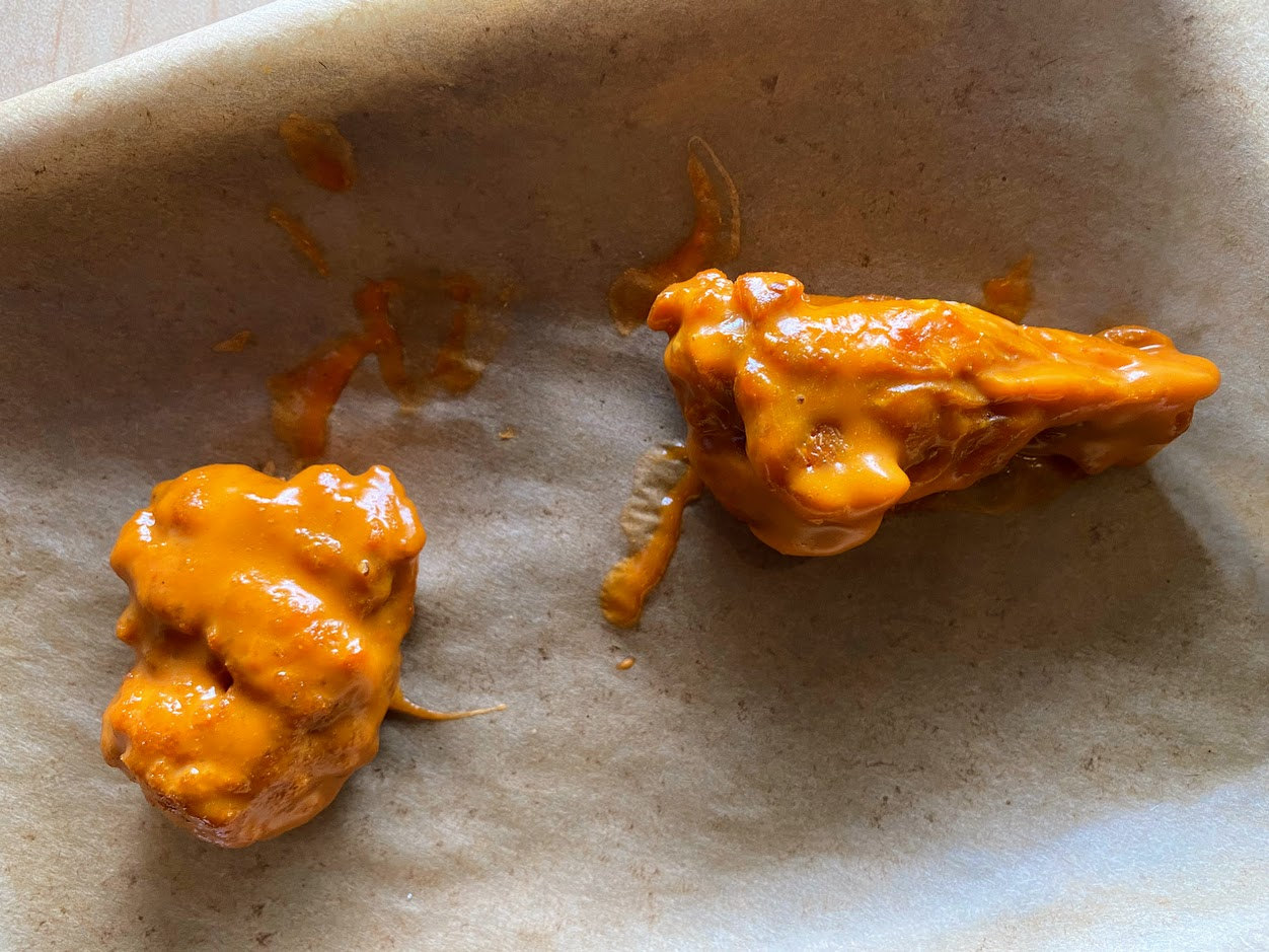 buffalo wild wings medium
