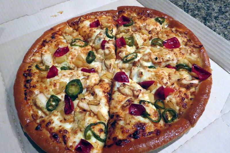 Pizza Hut Sweet Sriracha Dynamite Pizza
