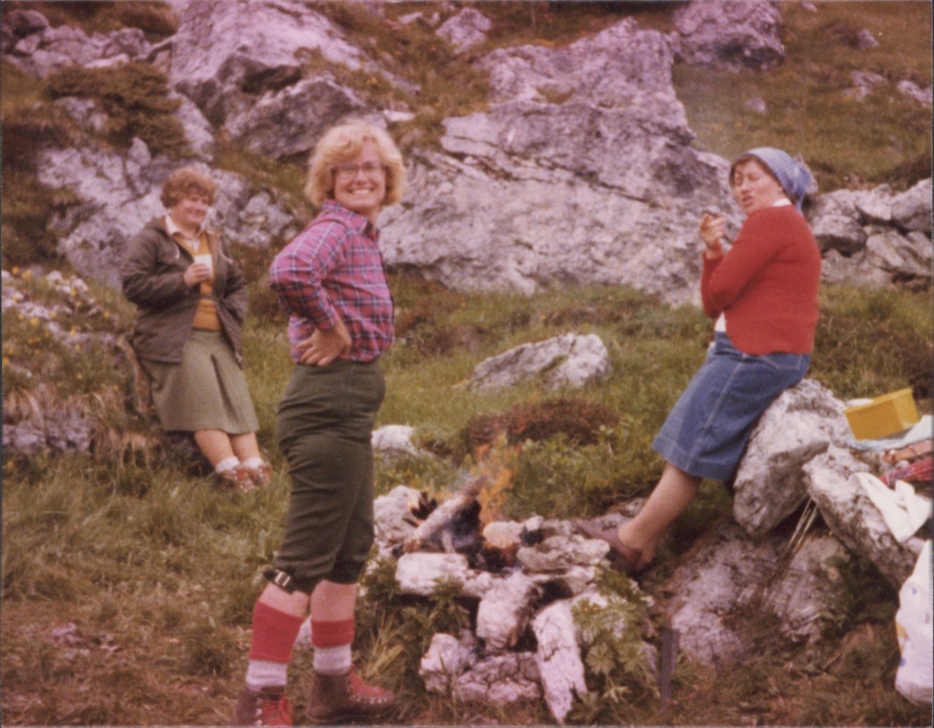 Mom, her sister and host barbecueing in the Dolomites 1970s