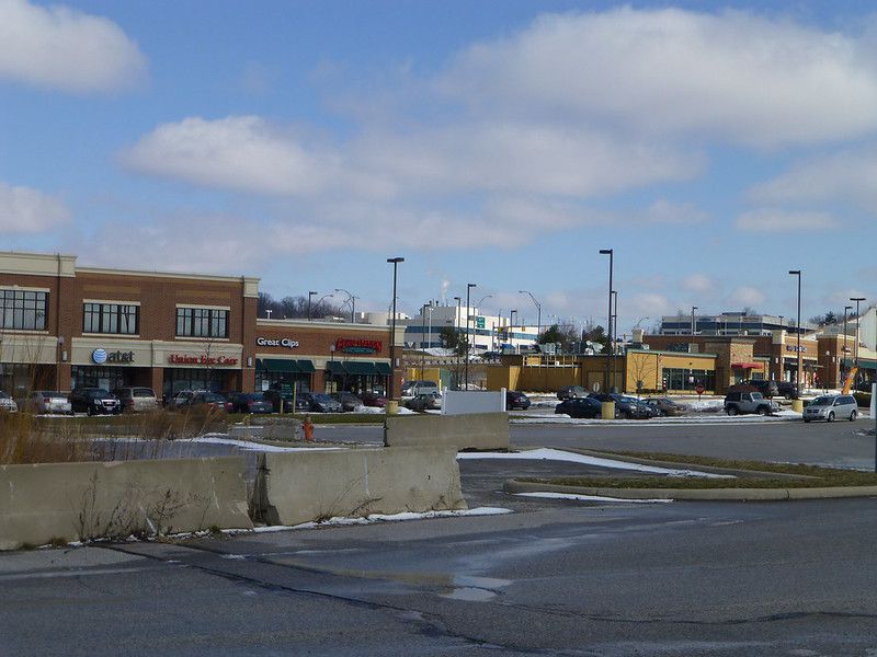 Vista Way shopping center in Garfield Heights, Ohio