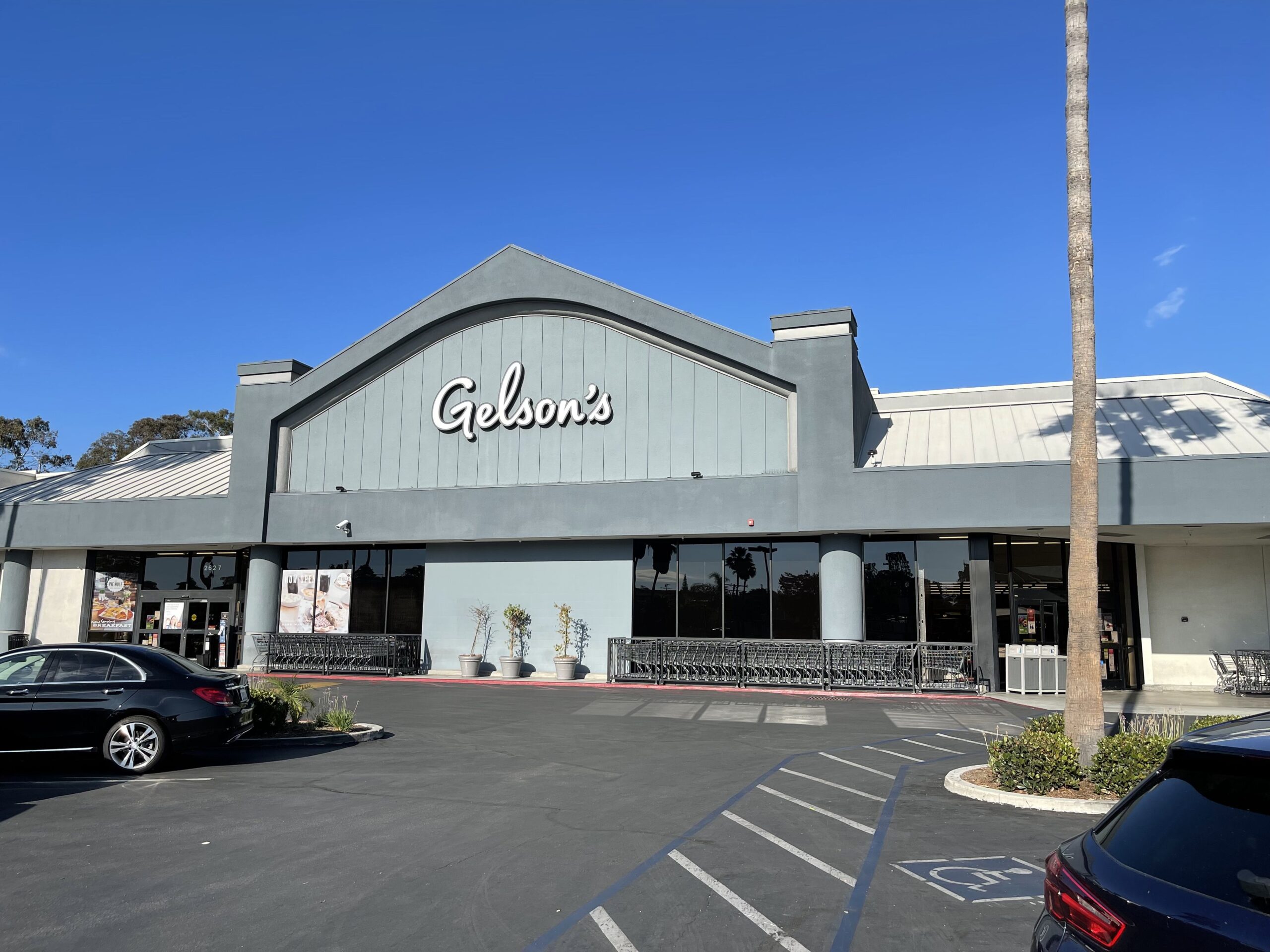 Gelson's Market in Santa Monica, California, United States as of October 2021.