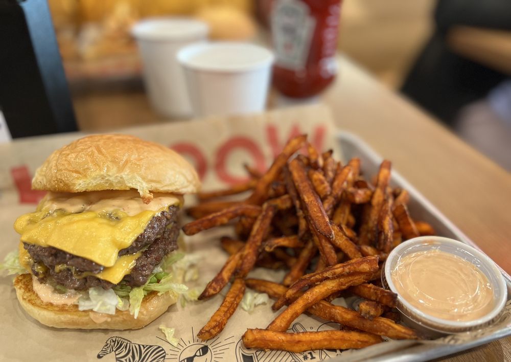 MOOYAH