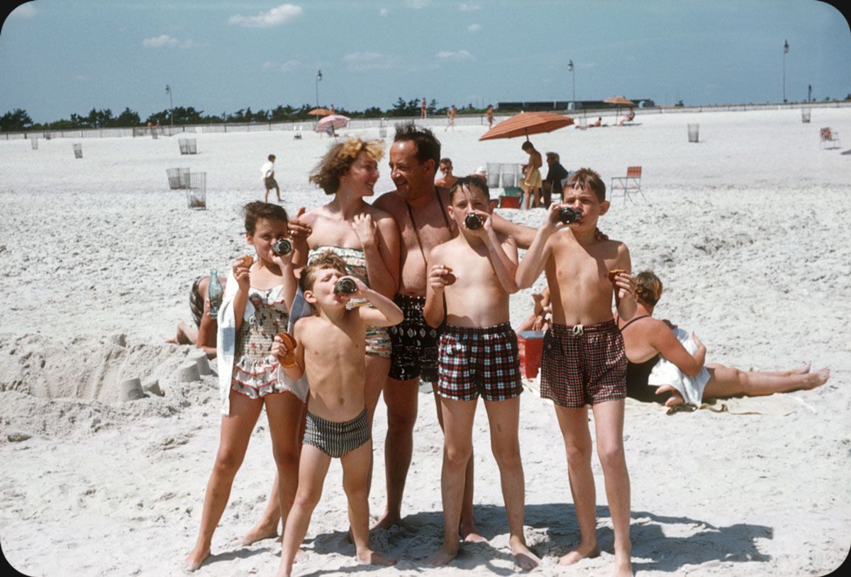 Family vacation in Florida, 1950s