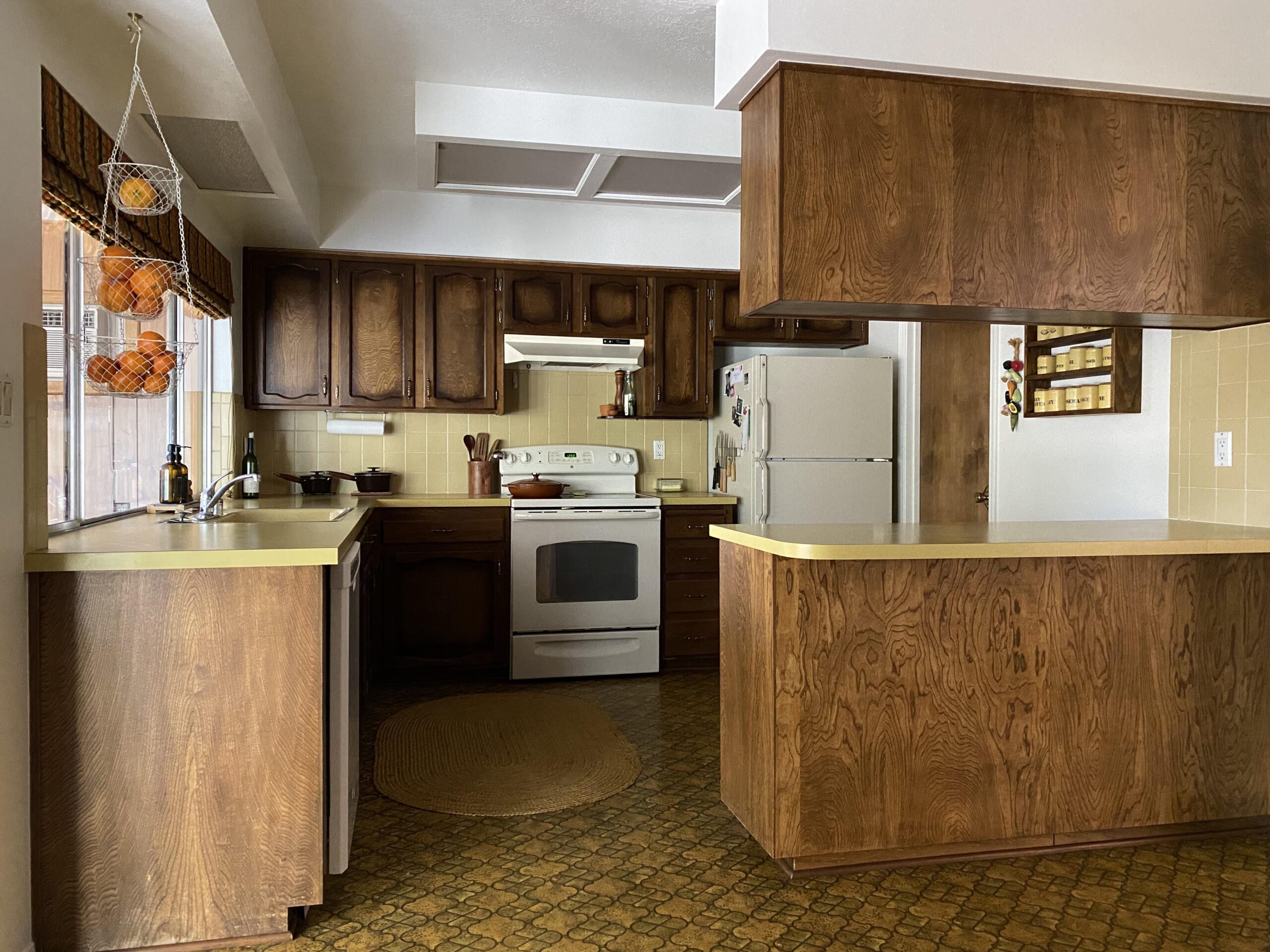 1974 kitchen