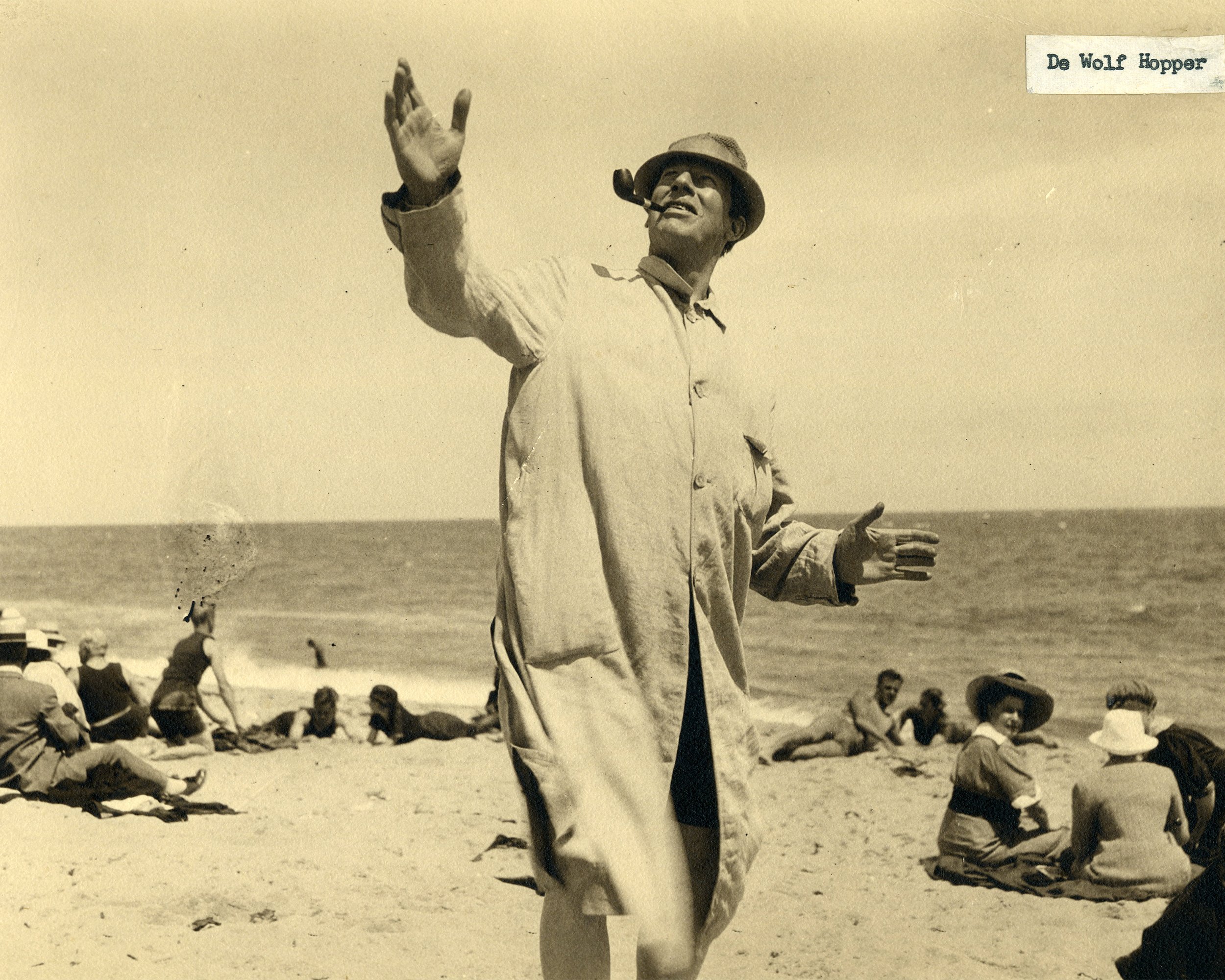 De Wolf Hopper, circa 1900
