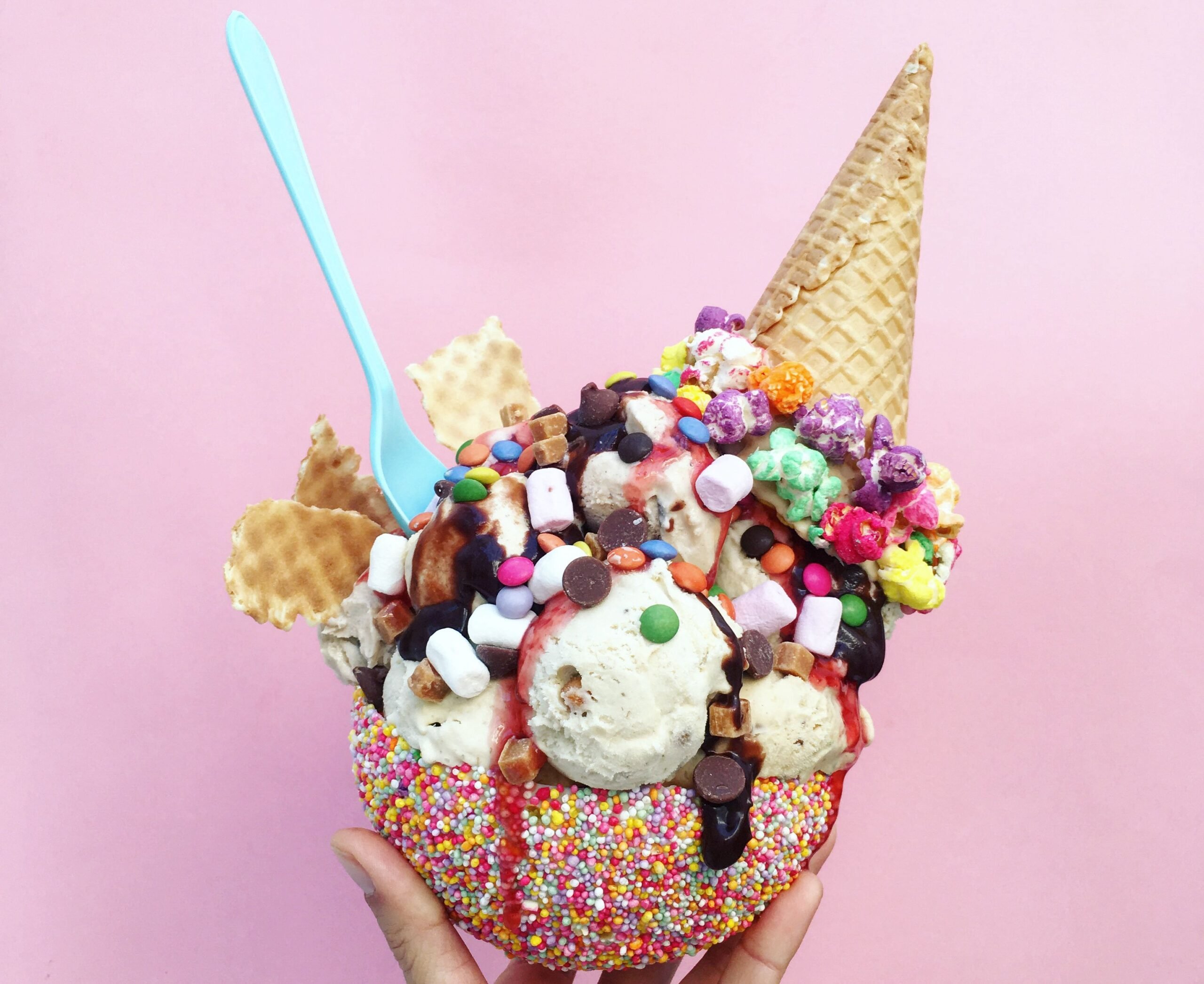 Ice cream sprinkle bowl sundae