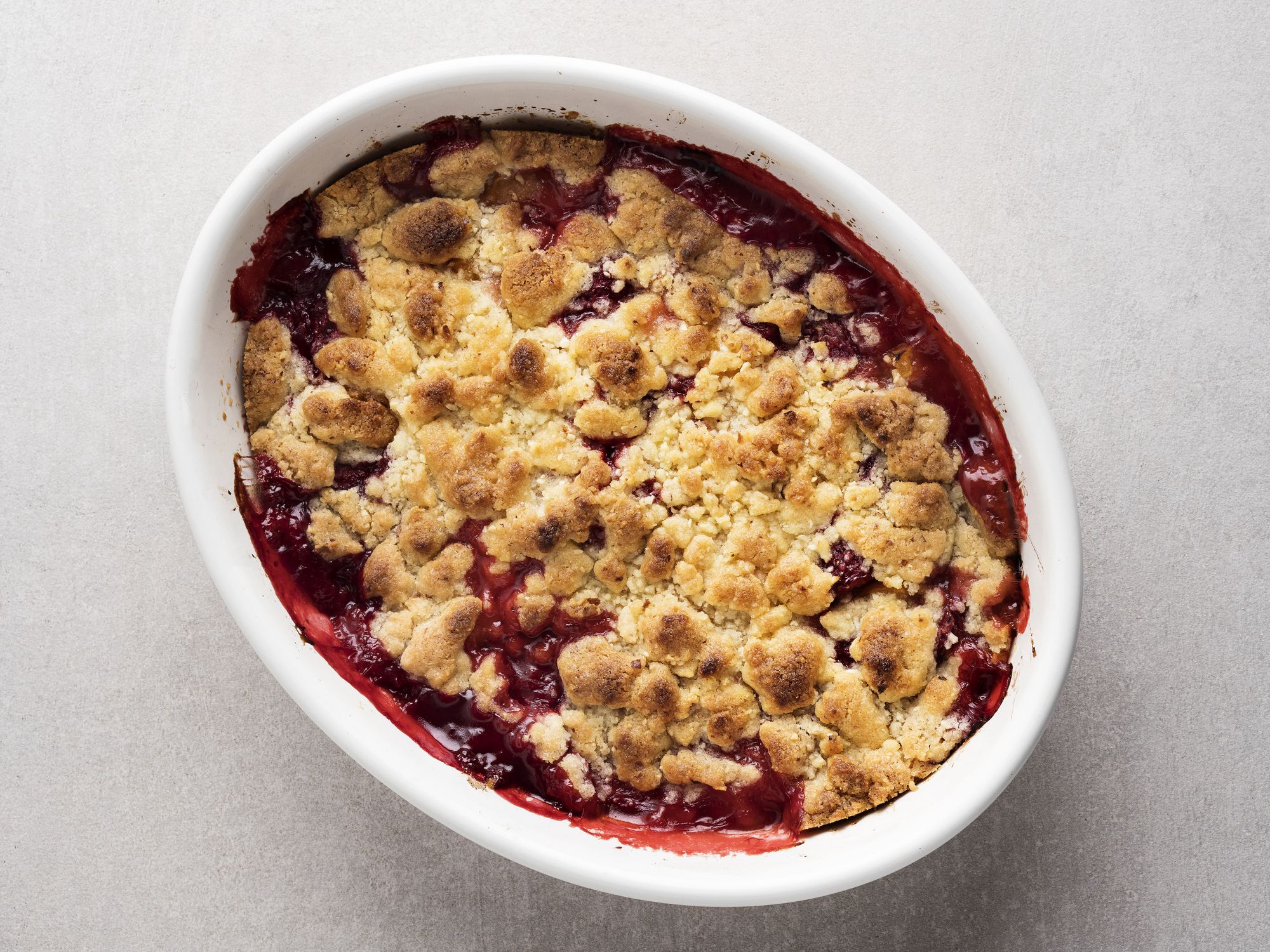 Crumble - Dessert,Fruit, Cake, Dessert,Berry Fruit, Apple Crumble,Blackberry - Fruit,Cherry, Ready-To-Eat