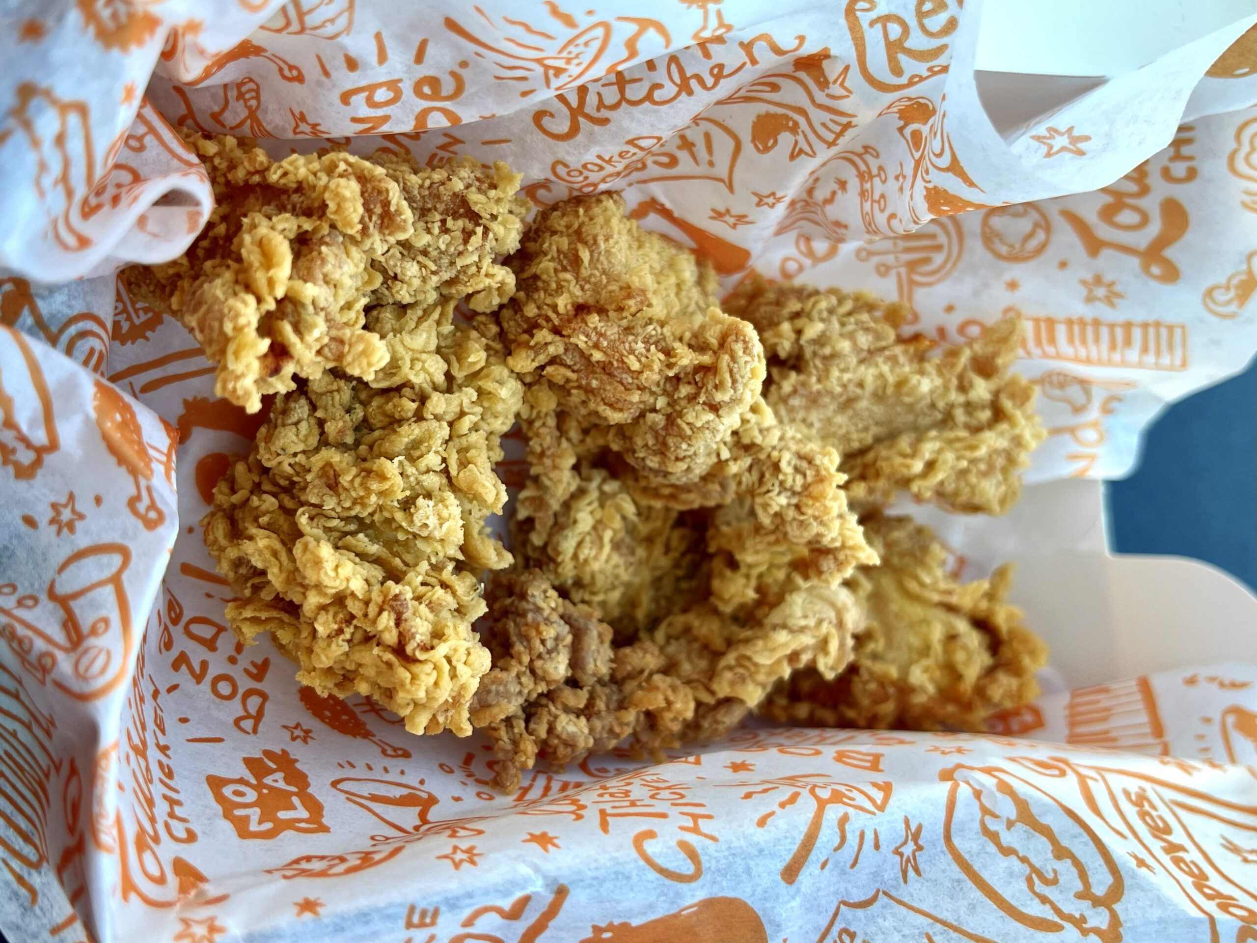 Popeyes boneless wings / chicken nuggets