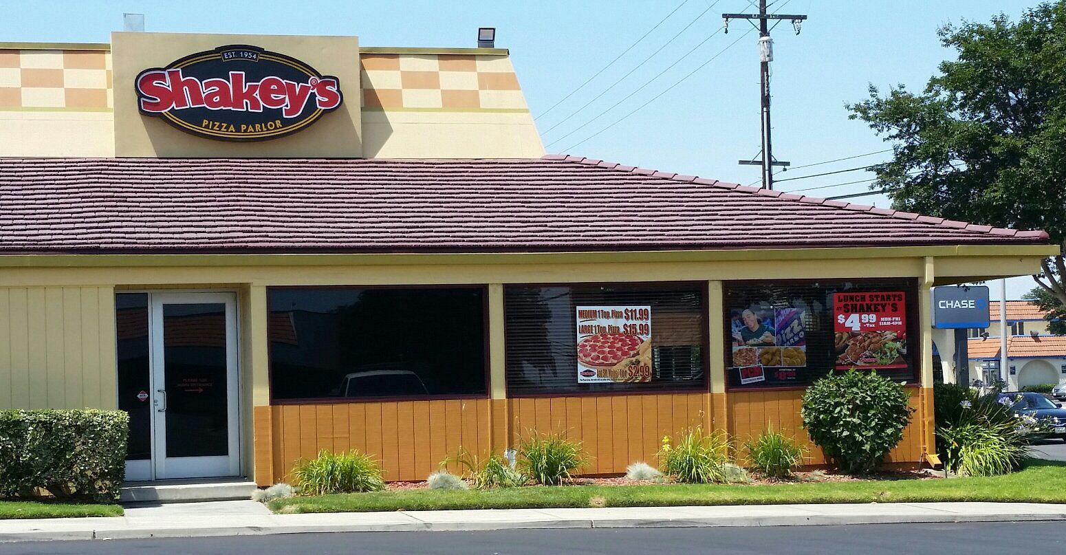 Shakey’s Pizza