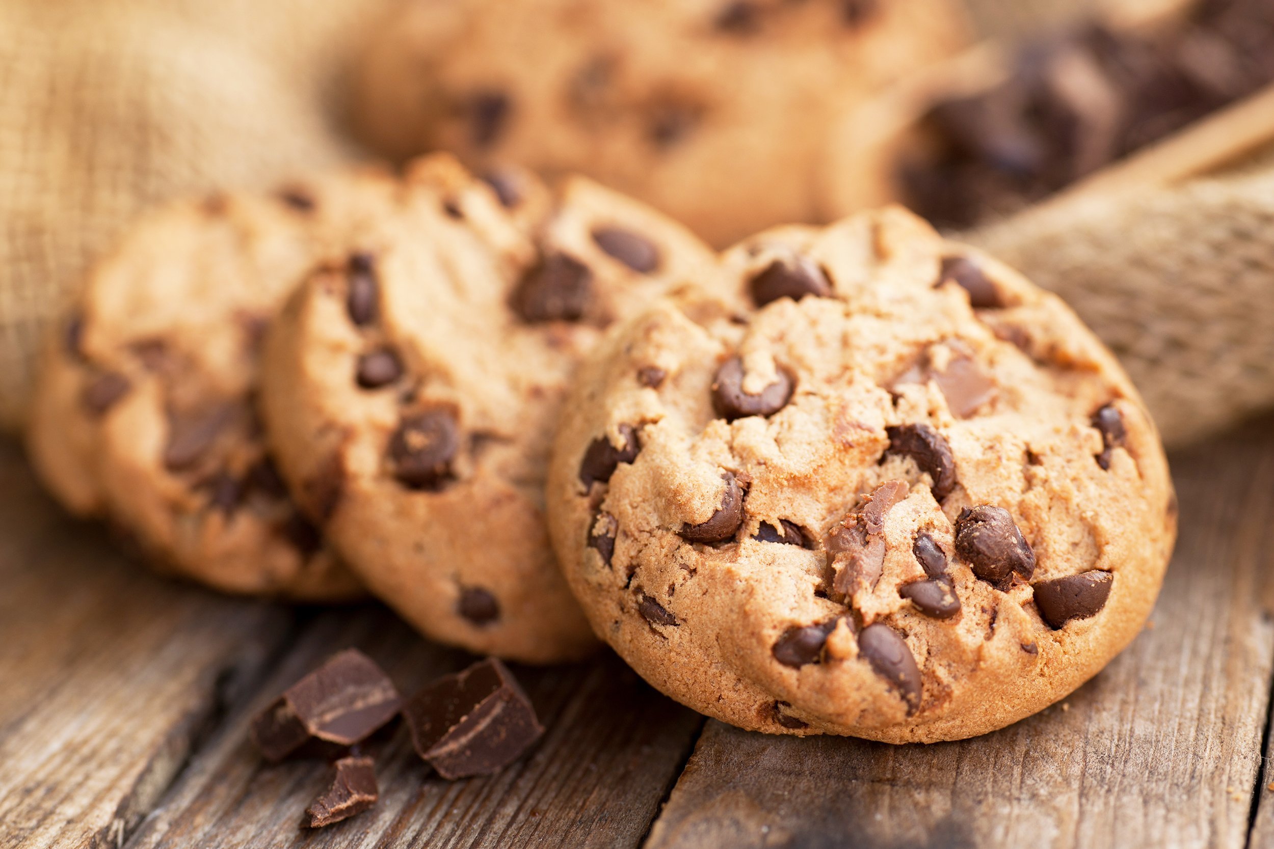 chocolate chip cookies