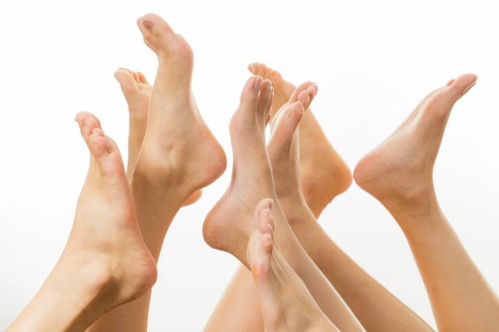 feet