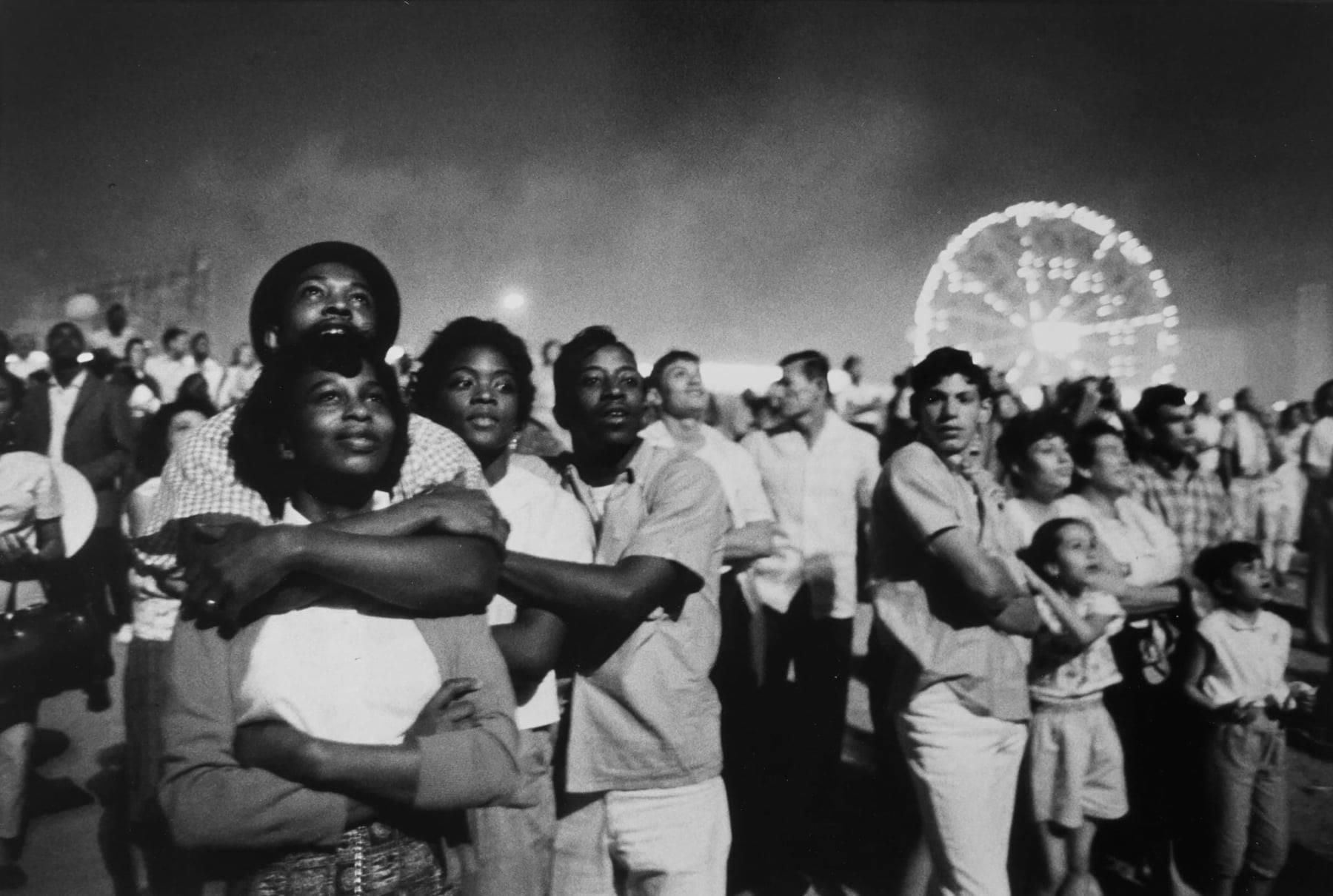 4th of July Fireworks, Coney Island, 1962. Photo by Bruce Davidson.