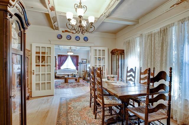 Craftsman: A Peek Inside