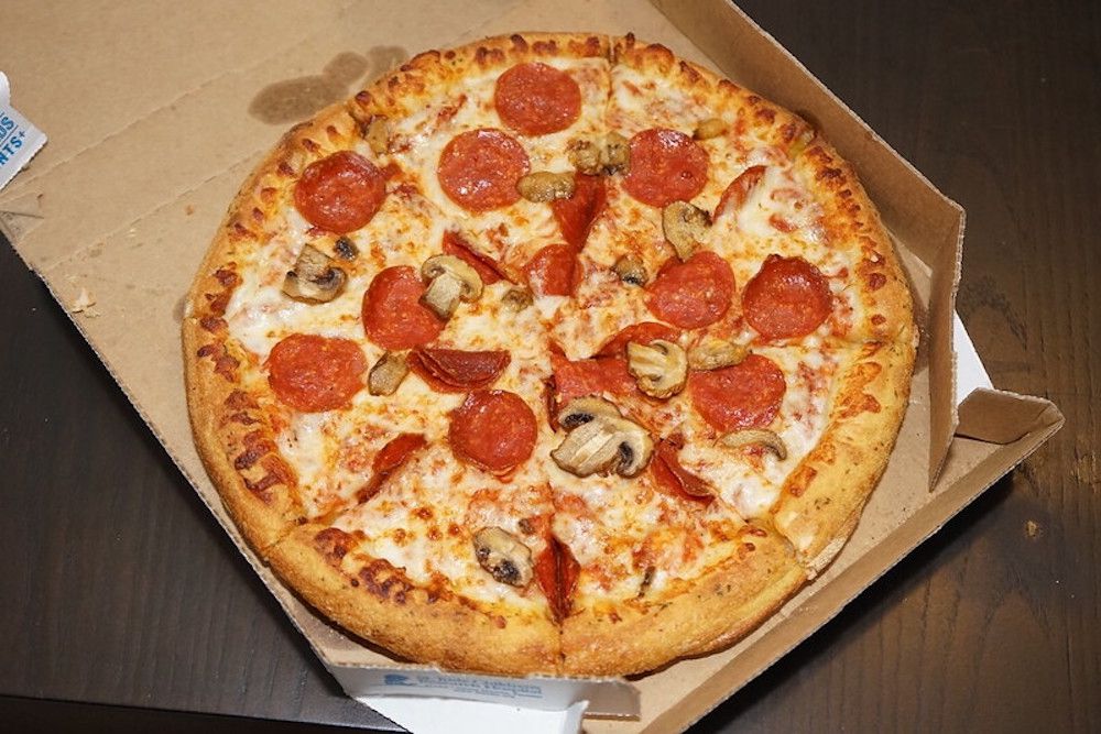 Domino's Salami & Mushroom Pizza