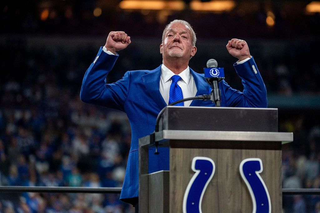 Indianapolis Colts owner Jim Irsay reacts to applause during Dwight Freeney