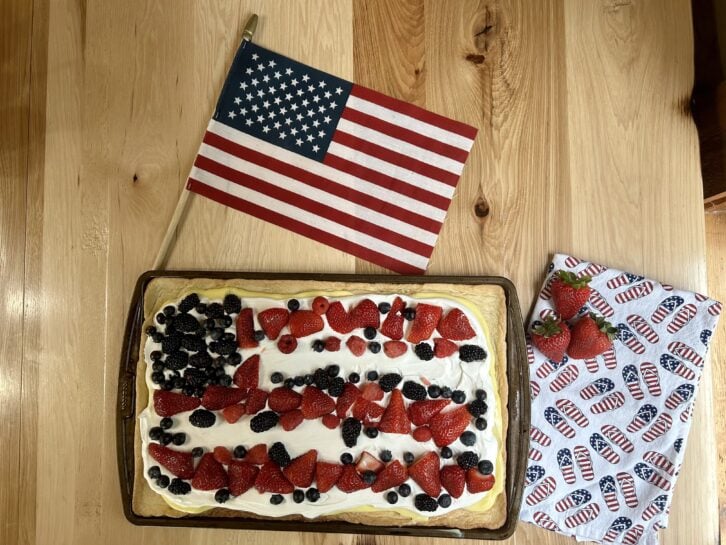fruit pizza dessert with berries