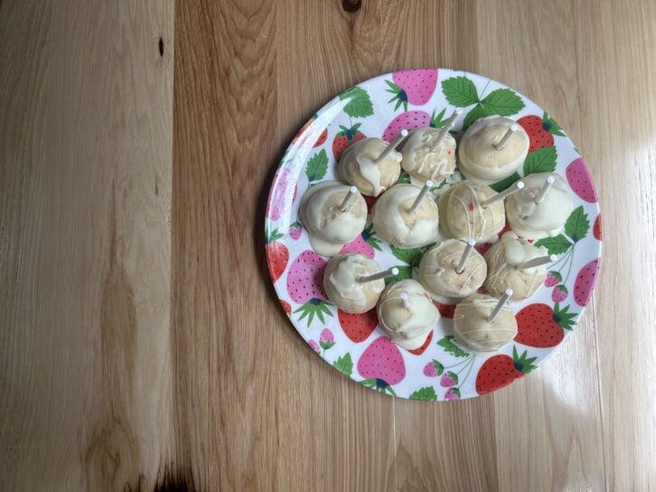 cake pops on a plate