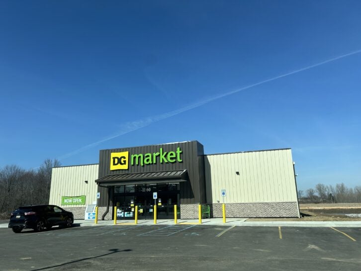 DG Market storefront