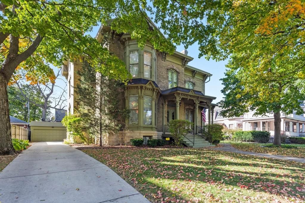 Italianate