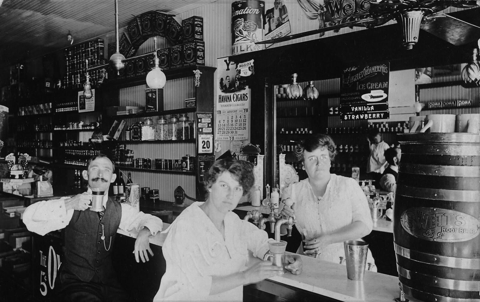 Los Angeles Soda Fountain 1916