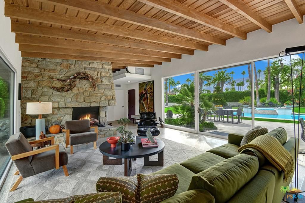 Mid-Century Modern: A Peek Inside
