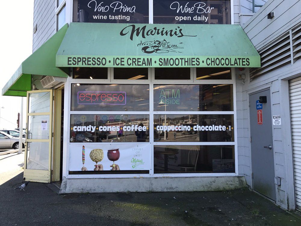 Marinis Candies