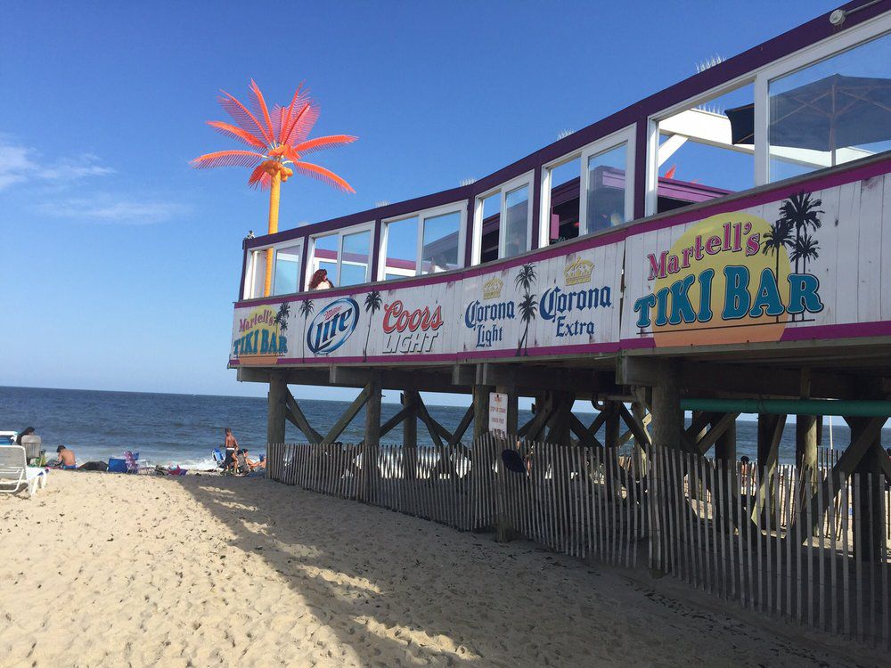 Martells Tiki Bar