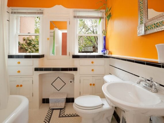colorful bathroom