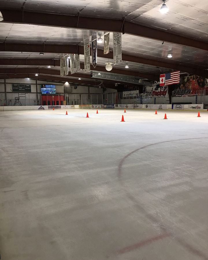 Planet Ice Hockey and Skating Rink