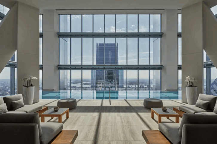 Four Seasons Hotel at Comcast Center Pool