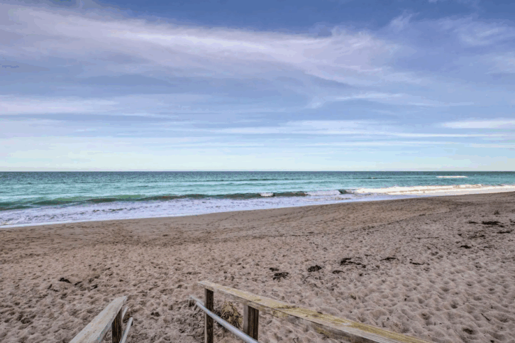 Nettles Island Beach