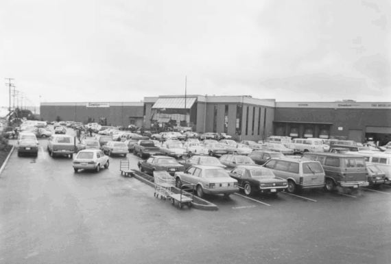 The First Costco Wholesale