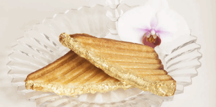 the world's most expensive grilled cheese sandwich from serendipity3 in new york