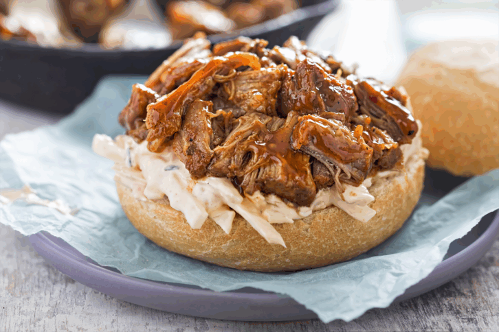 Pulled pork sandwich