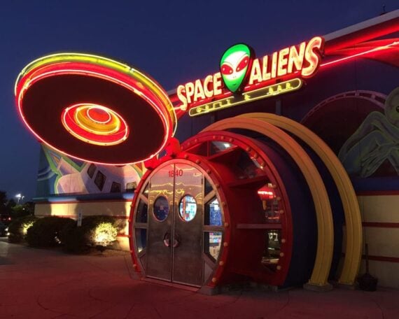 Space Aliens Grill & Bar