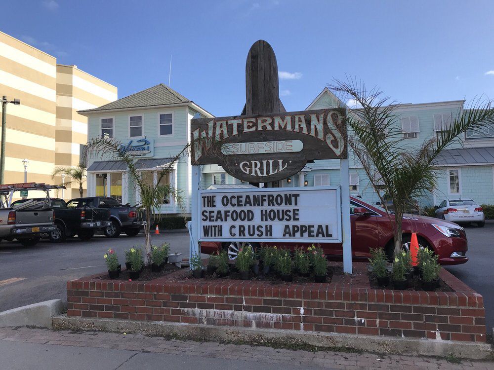 Watermans Surfside Grille