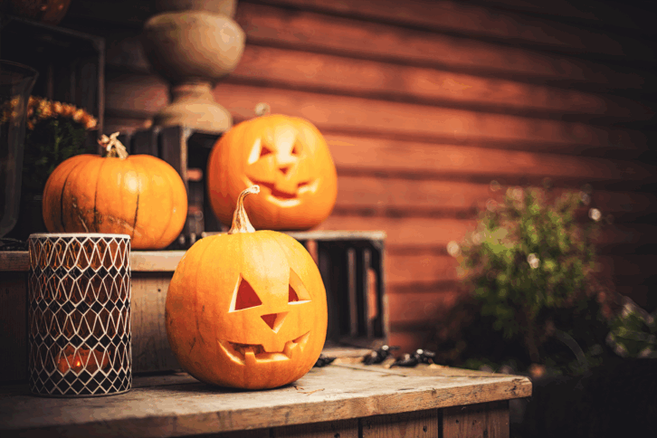 Halloween decorations outside