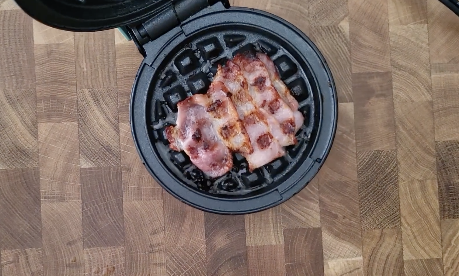 Waffle Maker Bacon