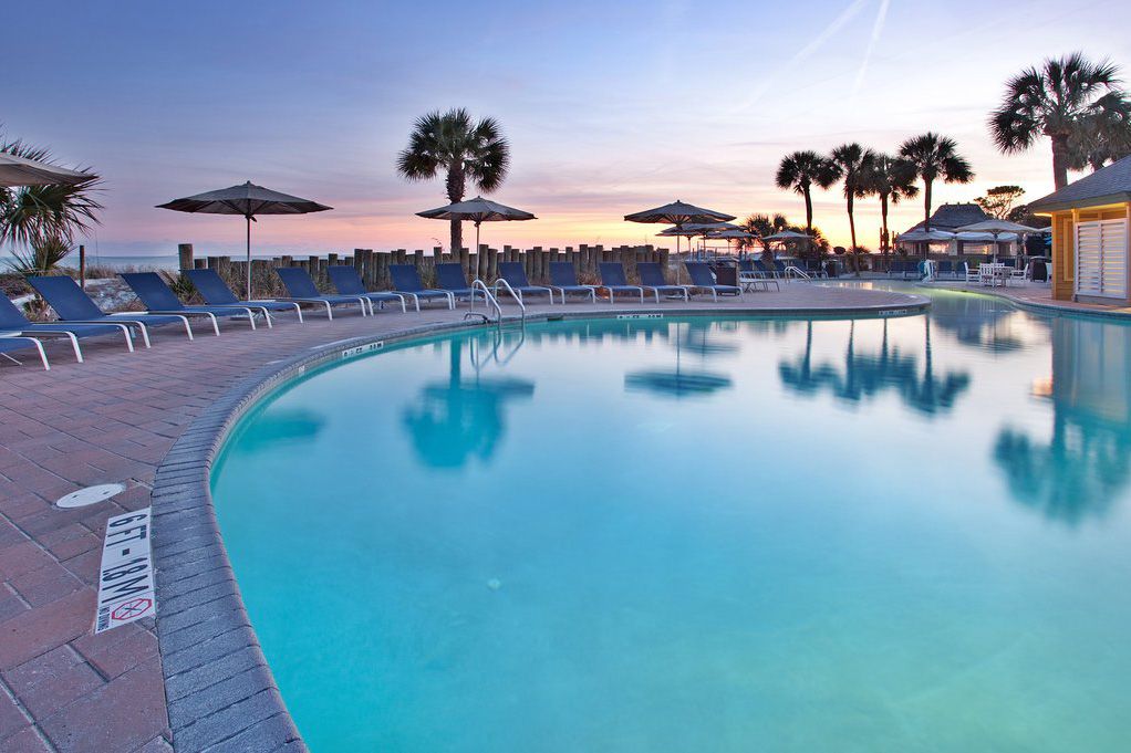 the beach house holiday inn resort