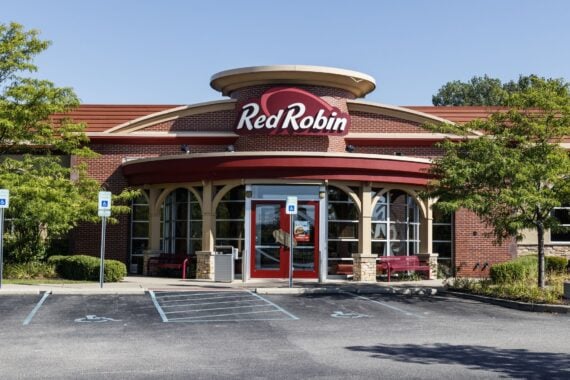 Carmel - Circa August 2019: Red Robin Gourmet Burgers and Brews restaurant. Red Robin is listed on the  NASDAQ as RRGB I
